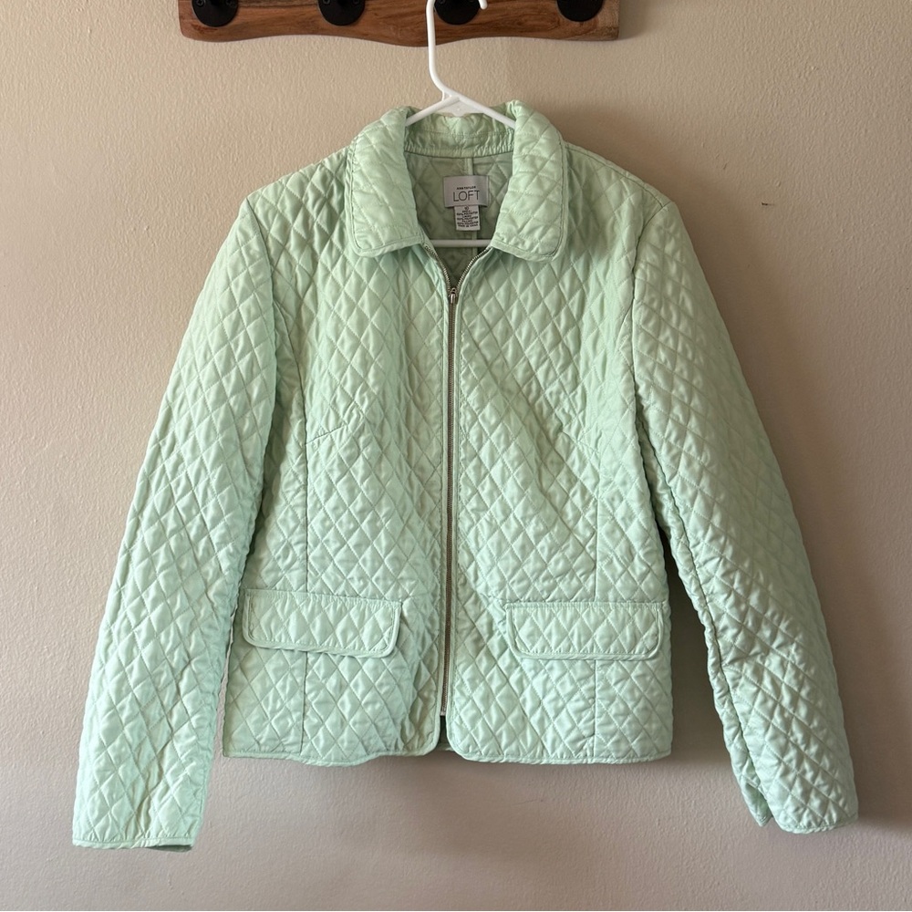 LOFT Pastel Mint Green Diamond Quilted Zip Up Jacket Coat Size 10 Preppy